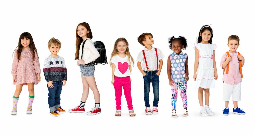 Conjunto de estudio para crianças diversas